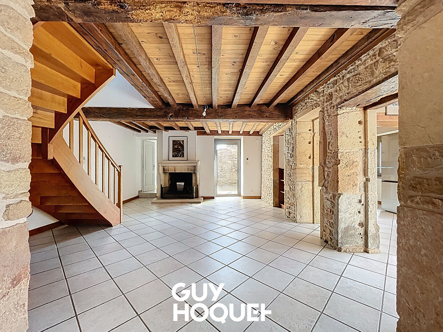 Maison Vinzelles 6 pièce(s) 215 m2