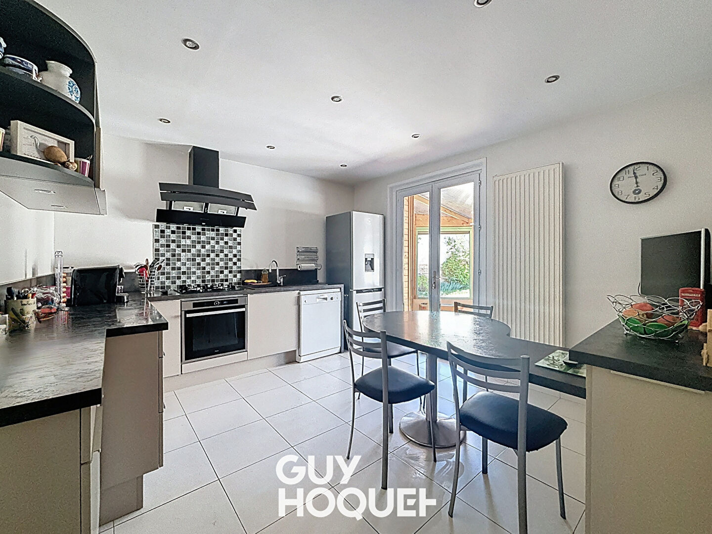 Maison de charme à vendre à La Chapelle de Guinchay - 3 Chambres, Dépendances - 71570 LA CHAPELLE DE GUINCHAY