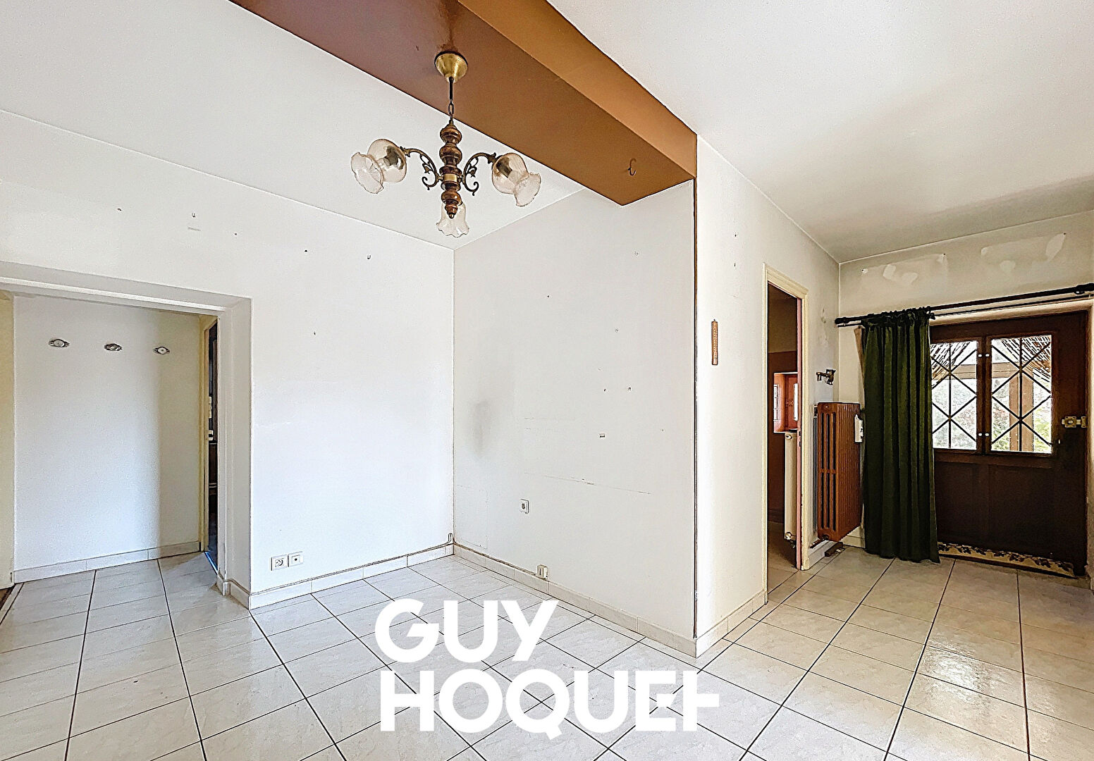 Maison Ancienne à Rénover 4 Chs + Dépendances et terrain de 1039 m² environ - 71570 LA CHAPELLE DE GUINCHAY