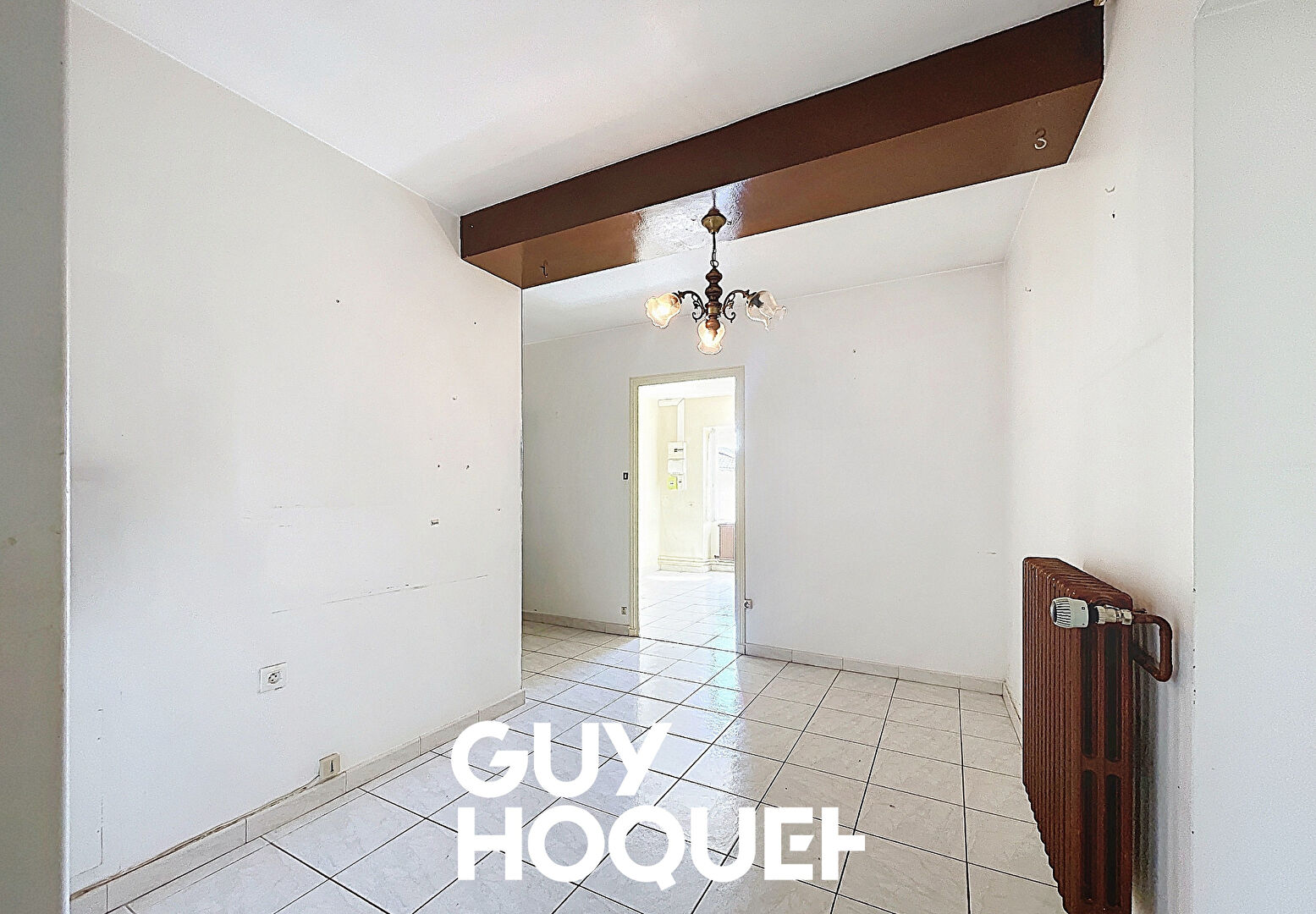 Maison Ancienne à Rénover 4 Chs + Dépendances et terrain de 1039 m² environ - 71570 LA CHAPELLE DE GUINCHAY