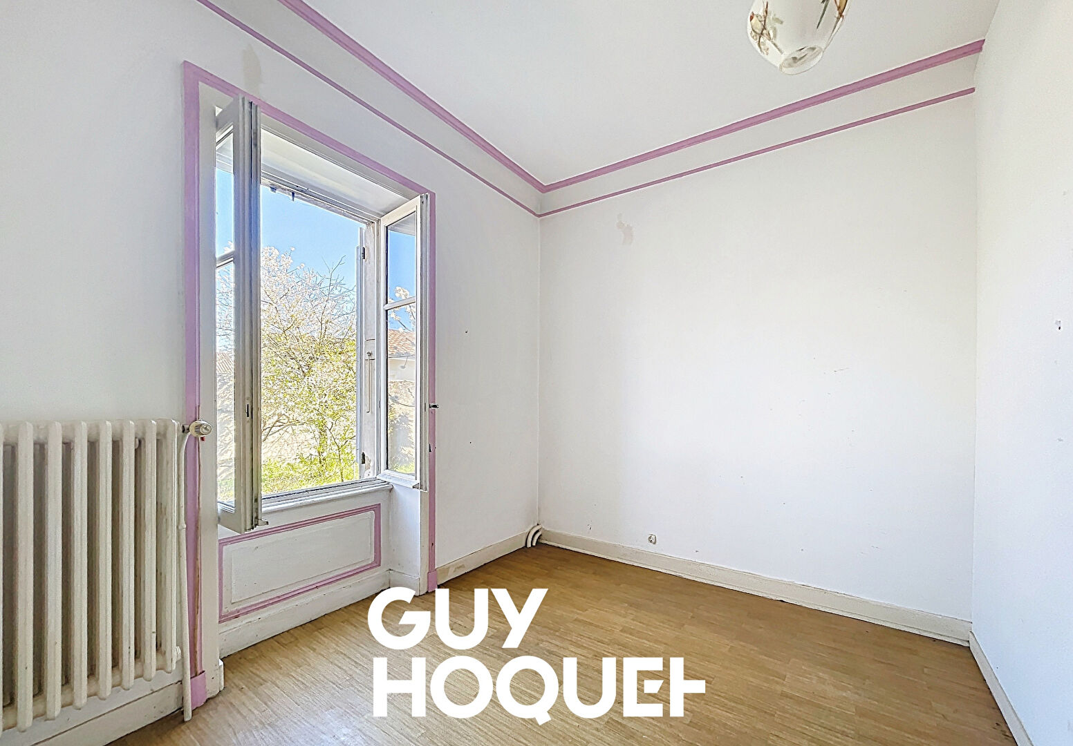 Maison Ancienne à Rénover 4 Chs + Dépendances et terrain de 1039 m² environ - 71570 LA CHAPELLE DE GUINCHAY