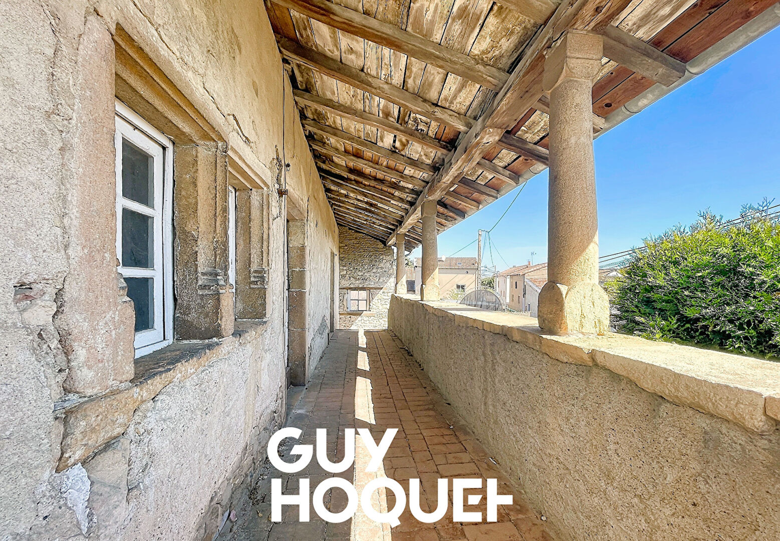 Maison Ancienne à Rénover 4 Chs + Dépendances et terrain de 1039 m² environ - 71570 LA CHAPELLE DE GUINCHAY