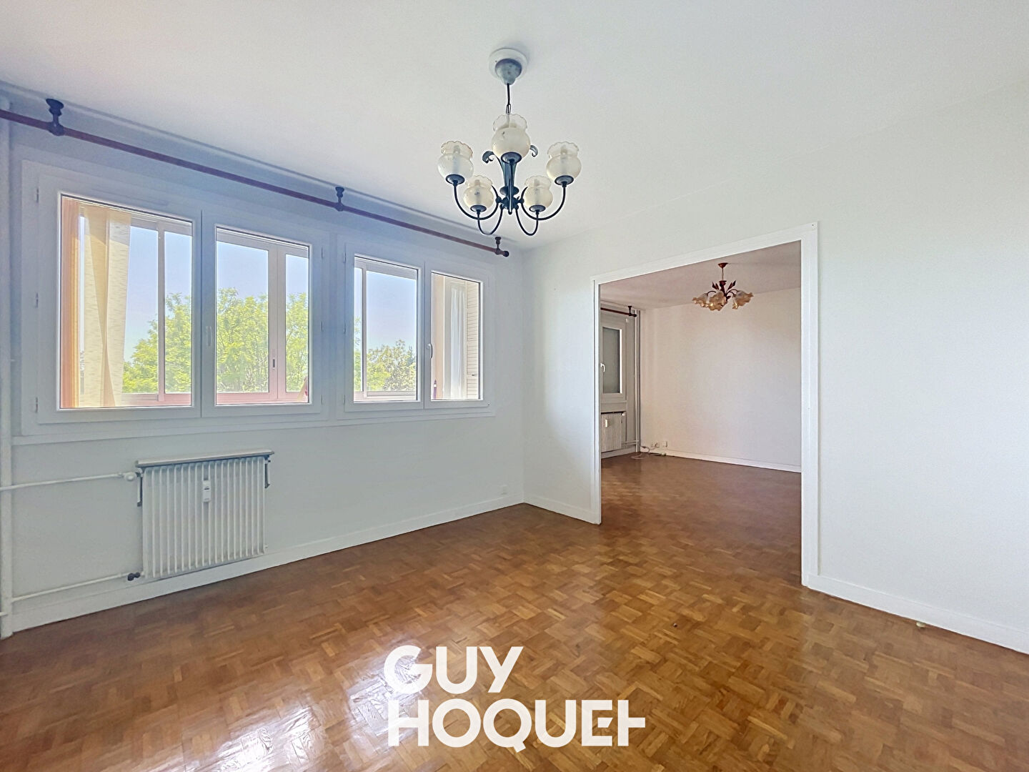 Bel appartement spacieux, 2/3 Chambres, Garage, Cave - 71000 MACON