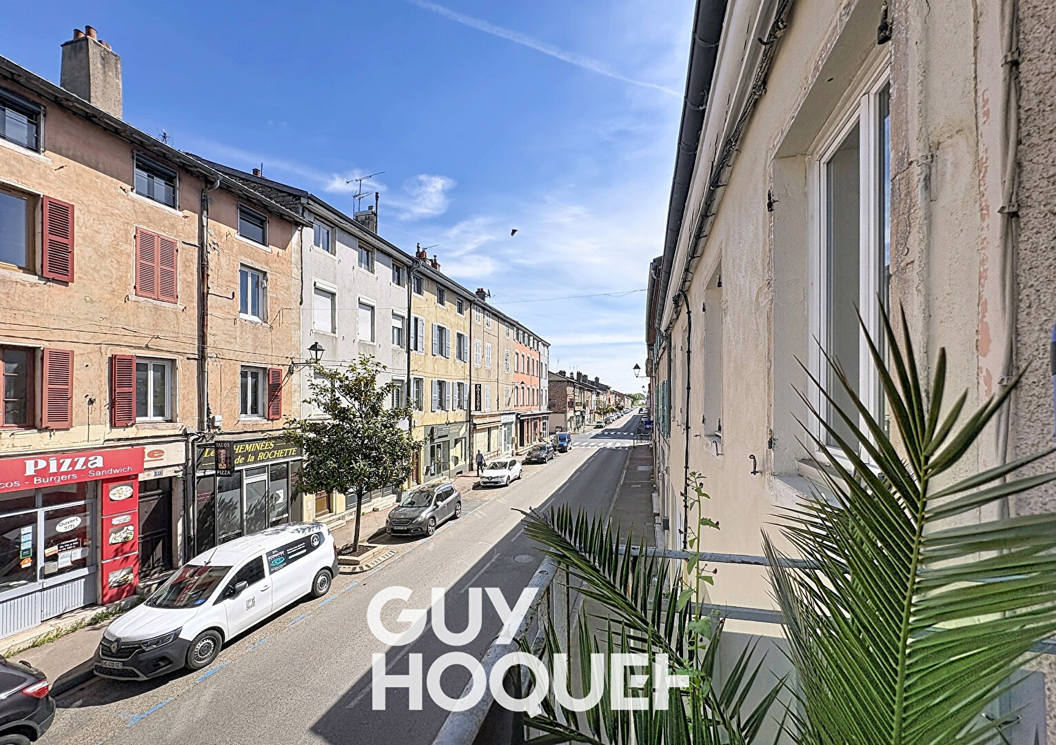 Appartement Duplex avec Balcon 1CHBRE + Mezzanine - 01750 SAINT LAURENT SUR SAONE