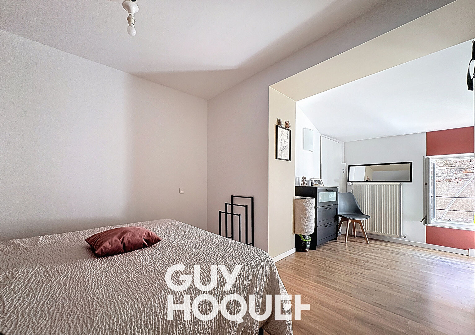 Appartement Duplex avec Balcon 1CHBRE + Mezzanine - 01750 SAINT LAURENT SUR SAONE