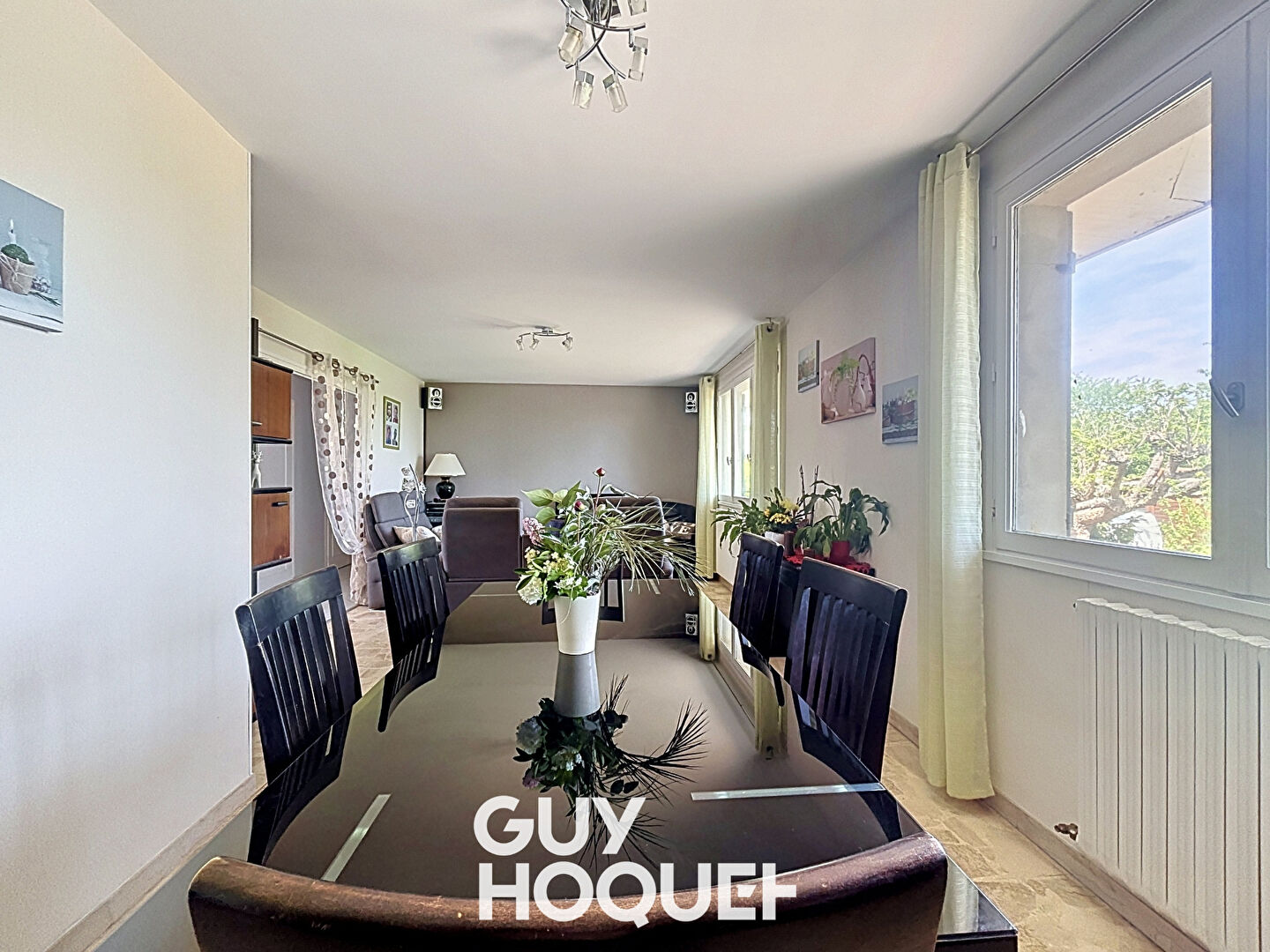 Charmante Maison spacieuse, 5 chambres, grand terrain - 01380 ST CYR SUR MENTHON