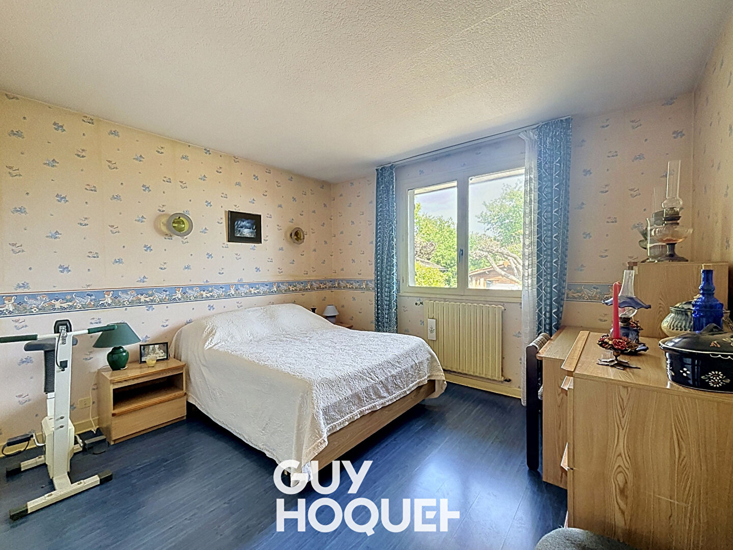 Charmante Maison spacieuse, 5 chambres, grand terrain - 01380 ST CYR SUR MENTHON