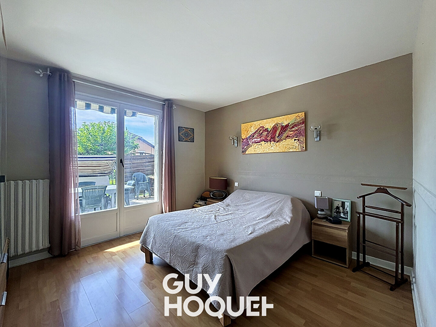 Charmante Maison spacieuse, 5 chambres, grand terrain - 01380 ST CYR SUR MENTHON