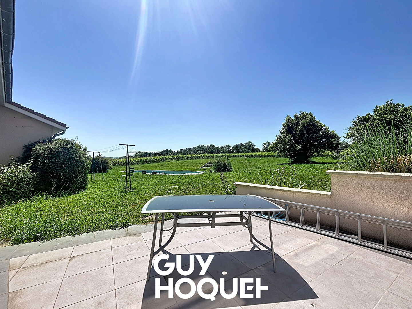 Magnifique maison d'architecte de 205m2, 5 Chambres, Pisicne - 71960 CHEVAGNY LES CHEVRIERES