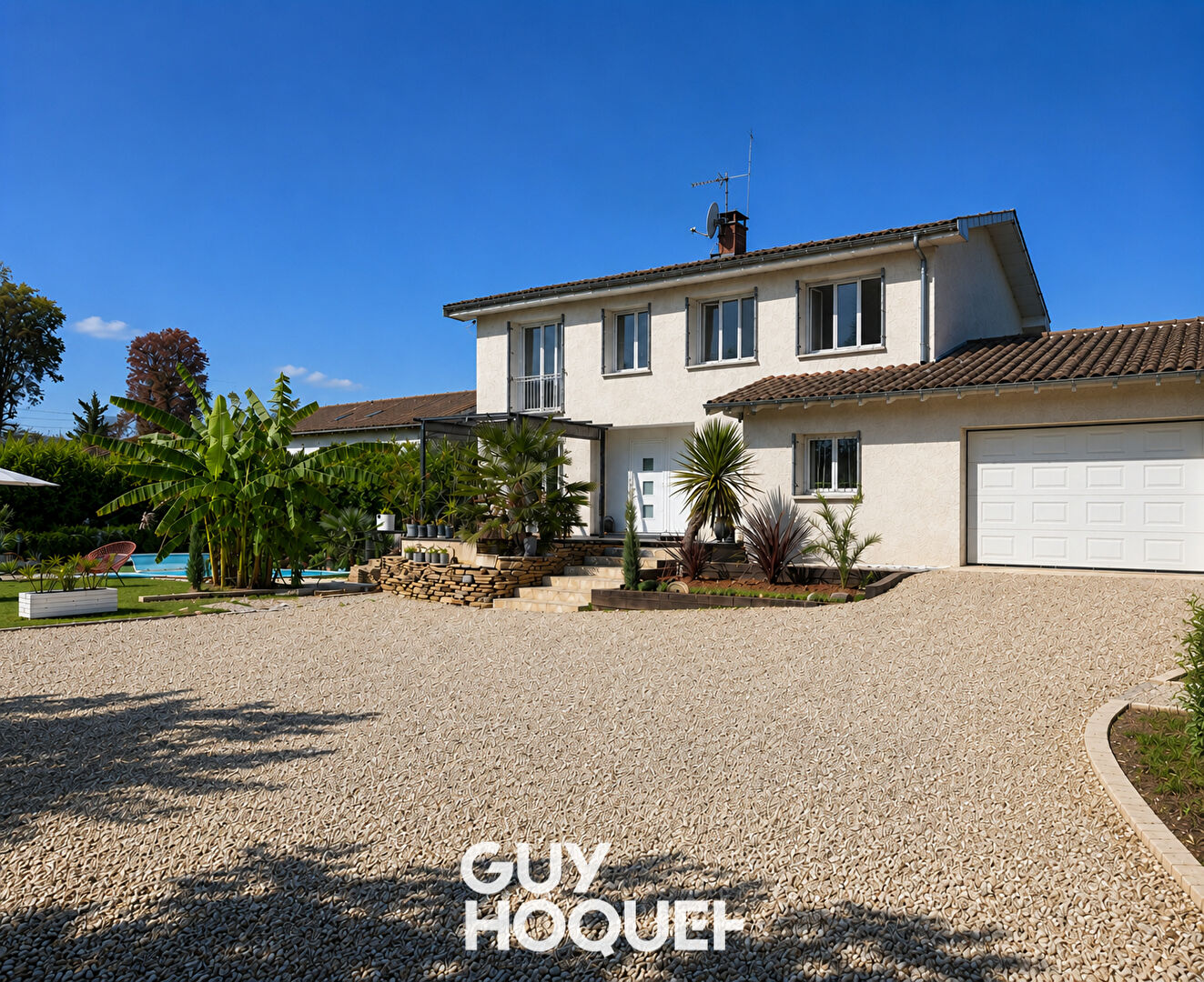 Maison 3 Chambres - Garage - Piscine - 71570 CHAINTRE