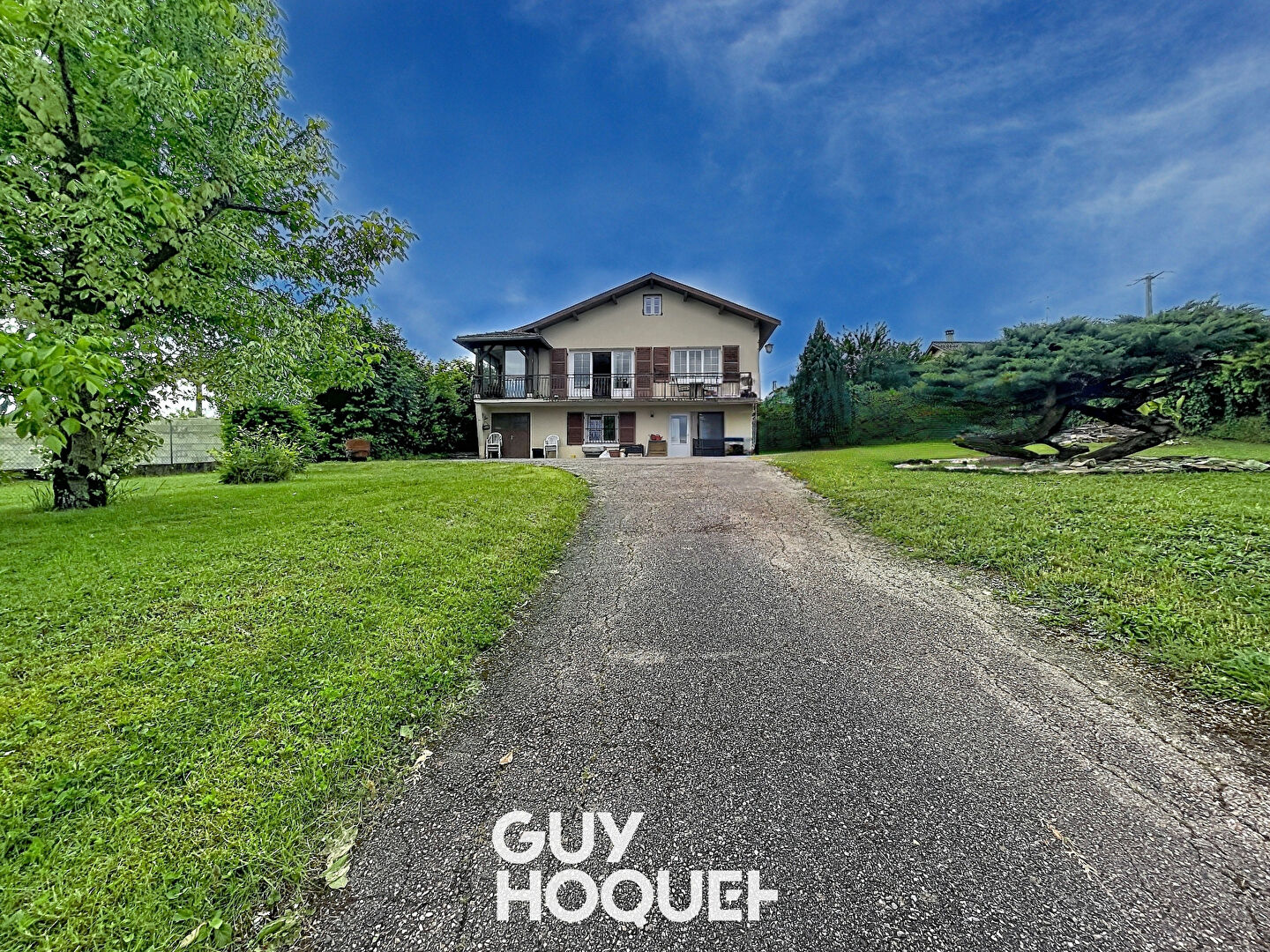 Maison spacieuse de 6 pièces, 163 m², terrain 1520 m² - 71960 PRISSÉ