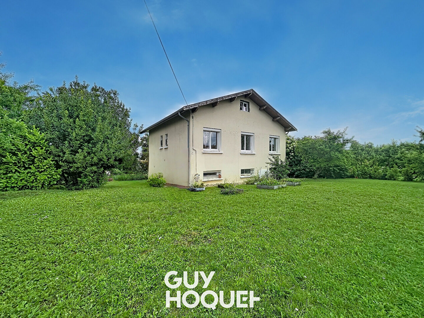 Maison spacieuse de 6 pièces, 163 m², terrain 1520 m² - 71960 PRISSÉ