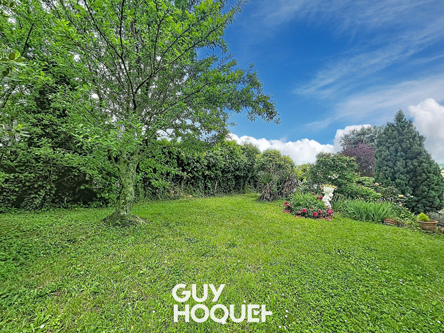 Maison spacieuse de 6 pièces, 163 m², terrain 1520 m² - 71960 PRISSÉ