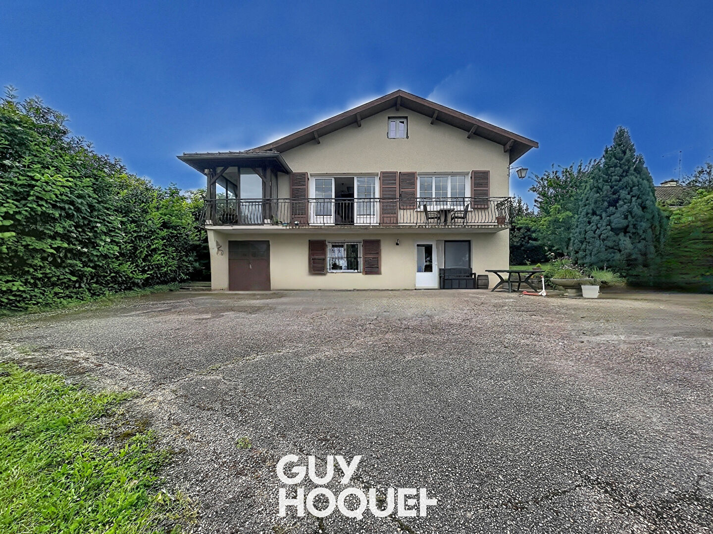 Maison spacieuse de 6 pièces, 163 m², terrain 1520 m² - 71960 PRISSÉ