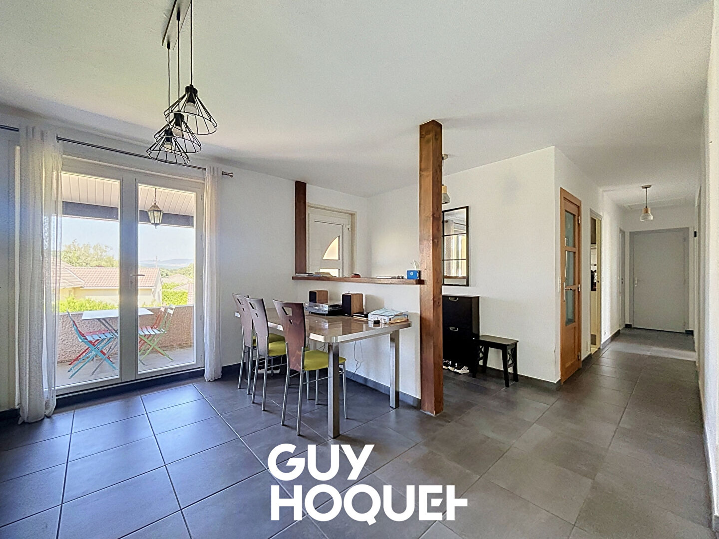 Maison Charbonnieres 5 pièce(s) 100 m2