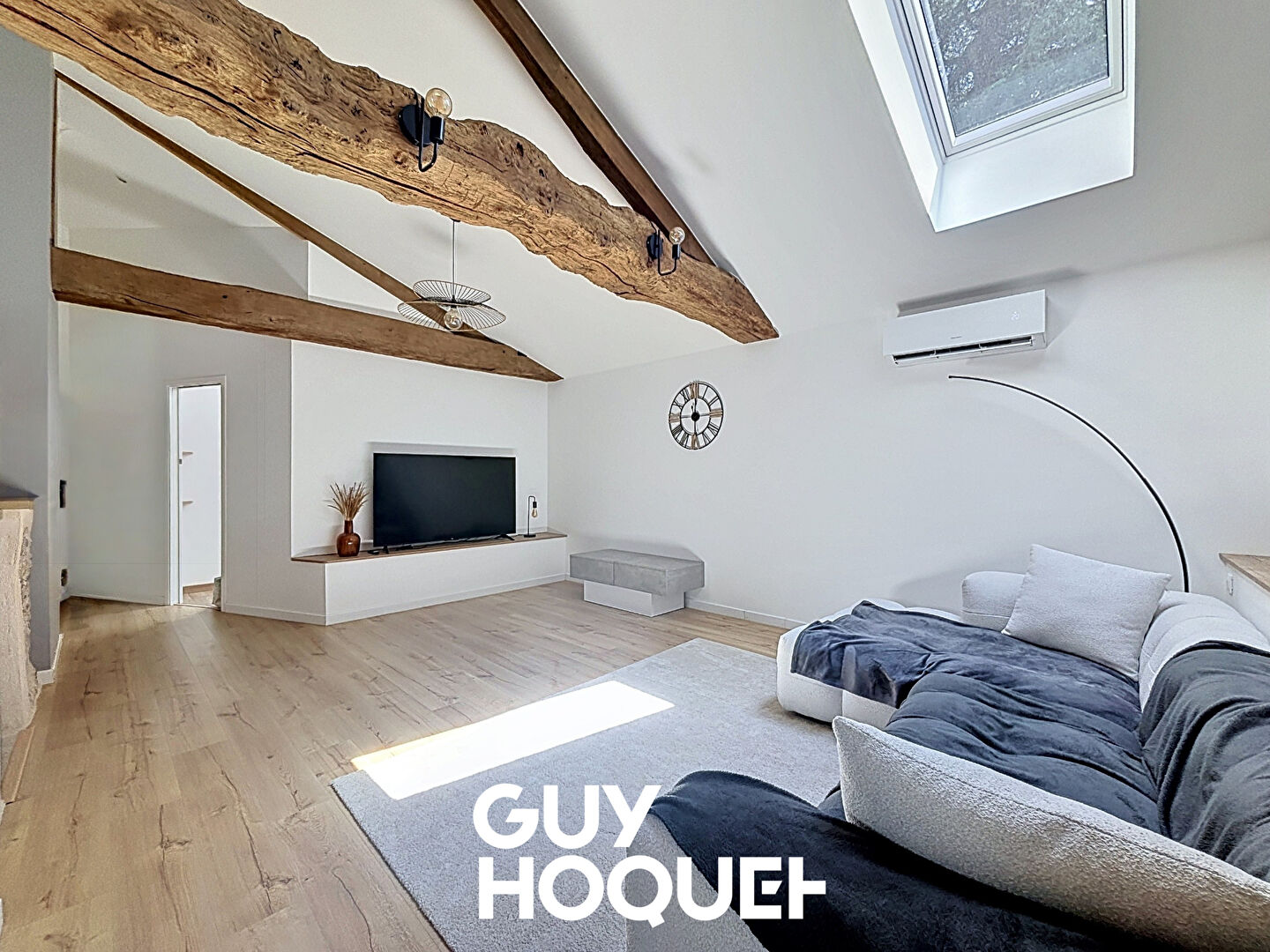 Magnifique T3 Rénové + Stationnement et Cave - 71680 CRECHES-SUR-SAONE