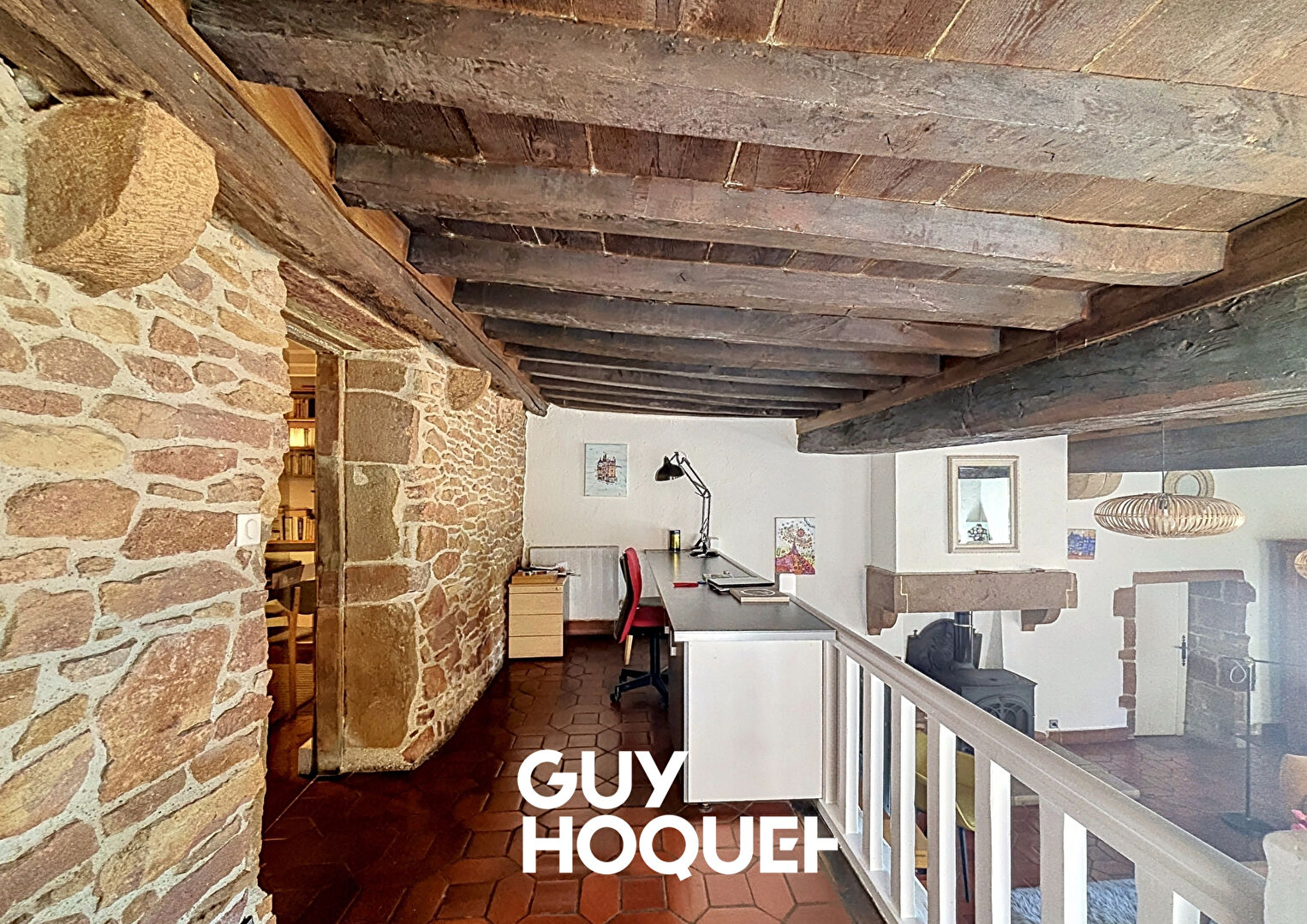Maison de caractère avec piscine ? Cadre idéal à Charnay-lès-Mâcon