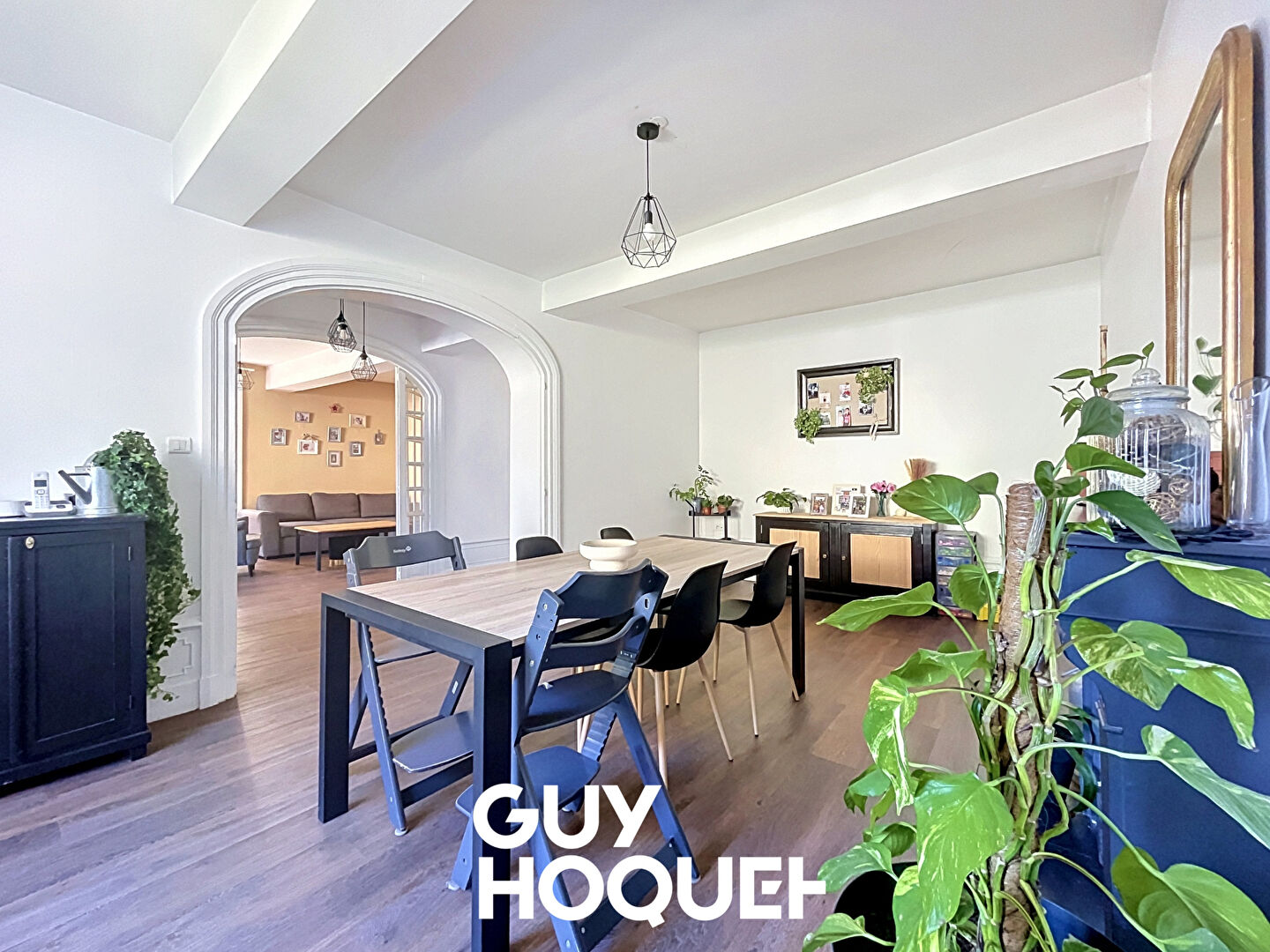 Maison de Maître Rénovée 4 Chs + Dépendances et terrain de 570 m² attenant - 71570 SIANT SYMPHORIEN D'ANCELLES