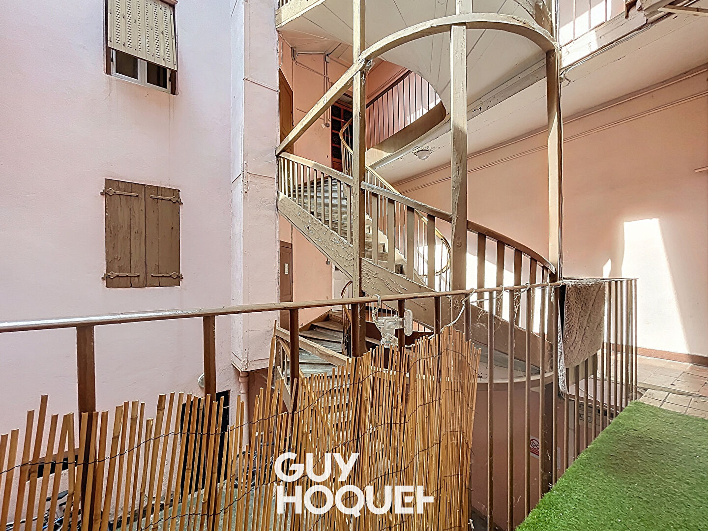 Appartement Type 3  de 85 m² + Cave - 71000 MACON