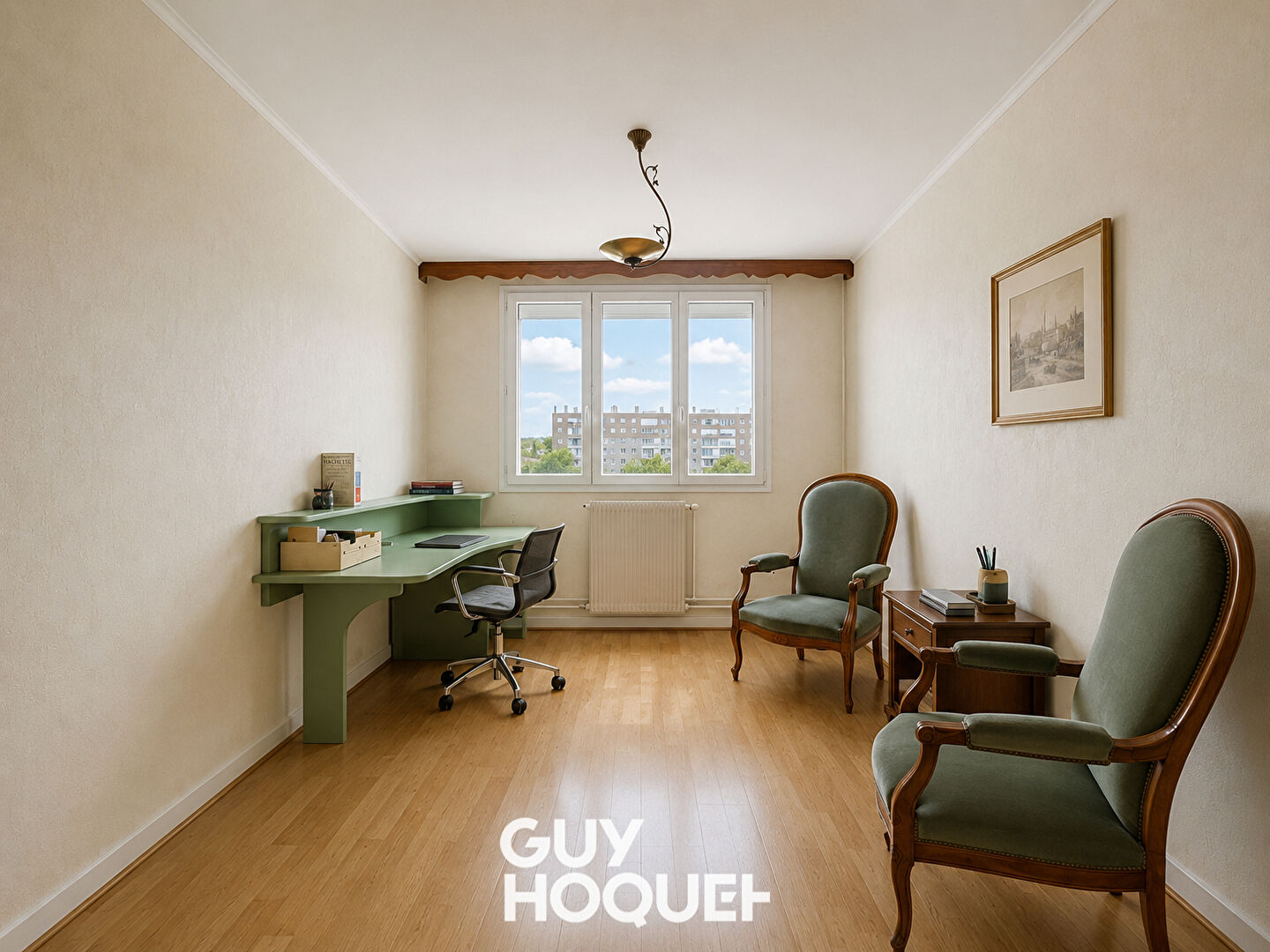 Appartement Type 4 avec balcon, Garage, Cave et Parking Privatif - 71000 MACON