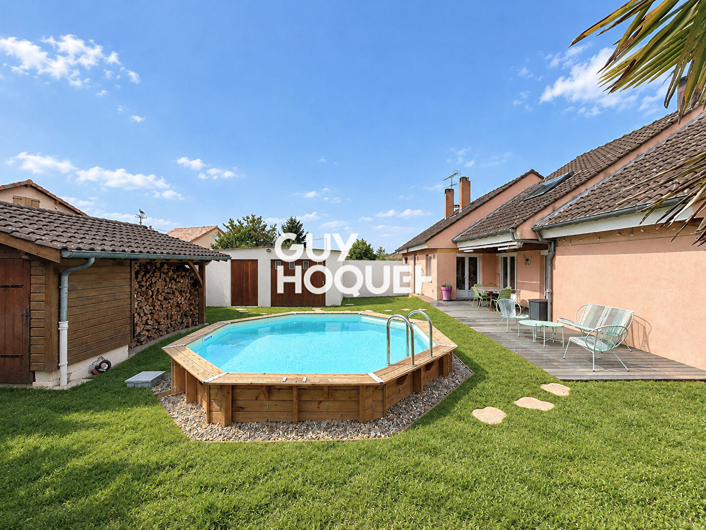 Maison 8 pièces 185 m² · à Crêches-sur-Saône · 185 m² · 319 000 €