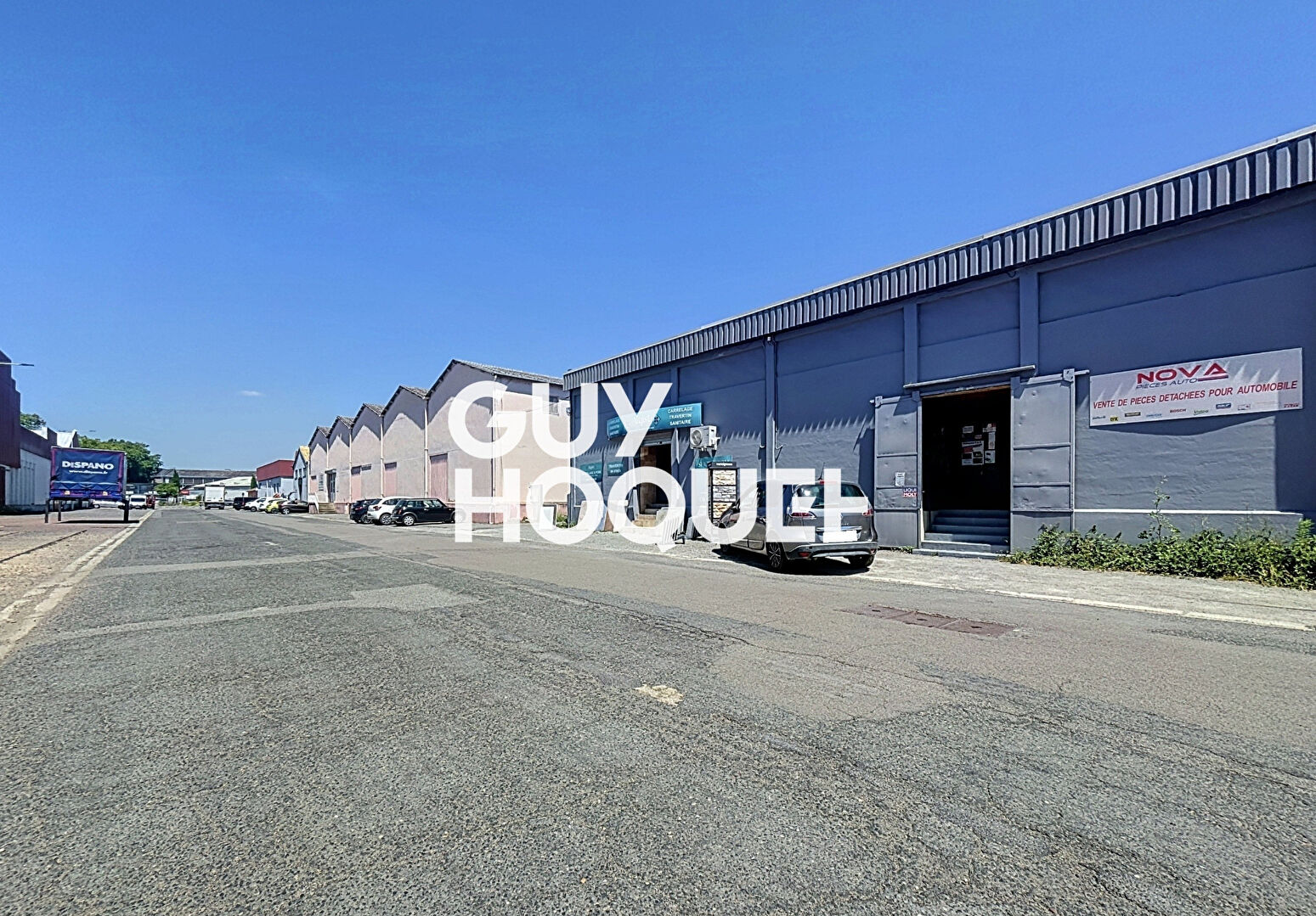Entrepôt / local industriel de 270 m² Loué - 71000 MACON