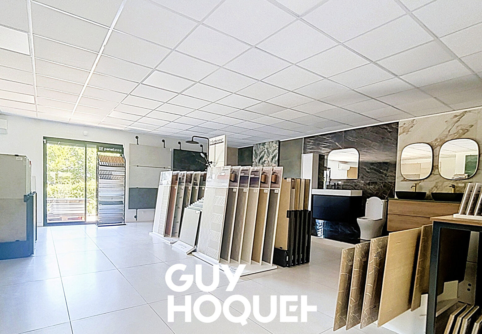 Entrepôt / local industriel de 270 m² Loué - 71000 MACON