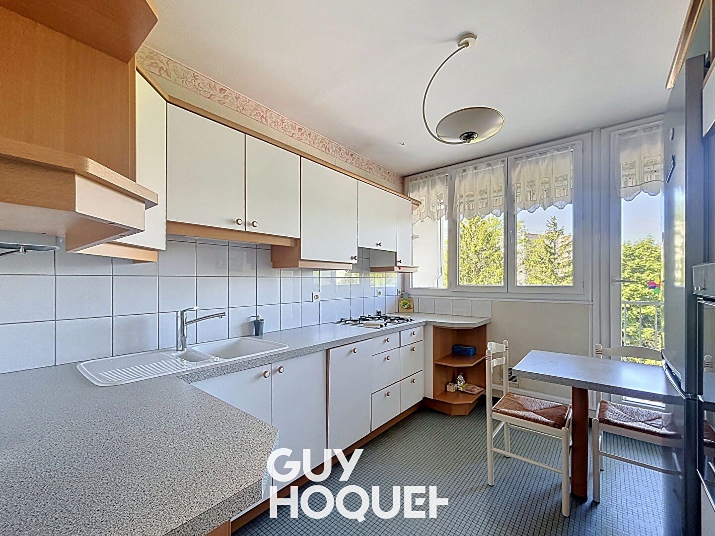 Appartement 4 pièces / 4 extérieurs / Stationnement / Mâcon Nord - Réf. 947