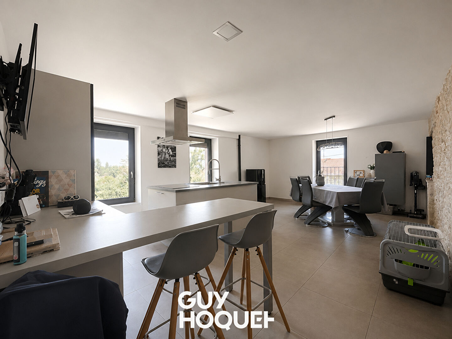 Coup de coeur : maison en pierre et grand jardin à 15 min de Mâcon