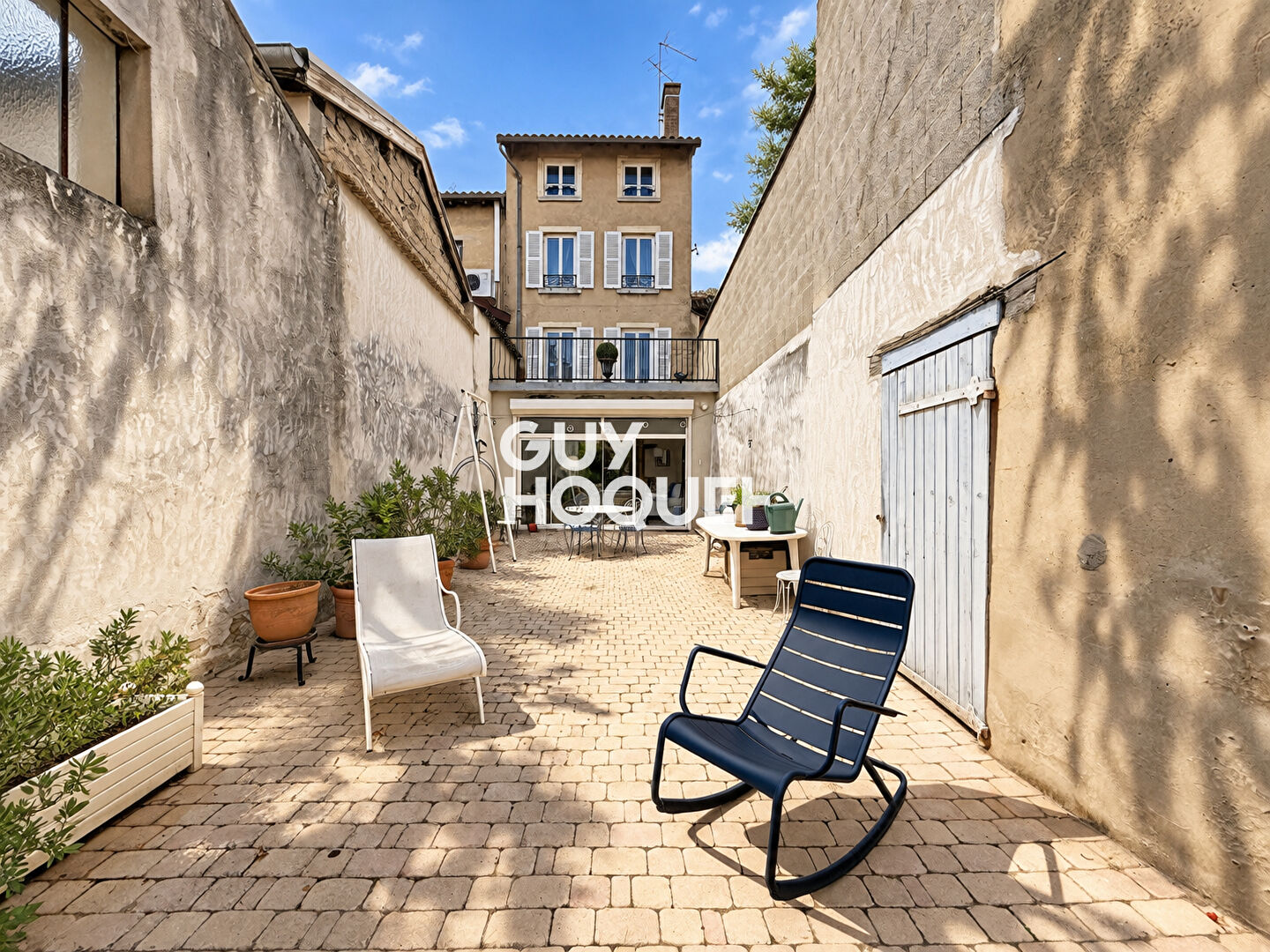 Maison 5 pièces 144 m² · à Thoissey · 143,8 m² · 325 000 €