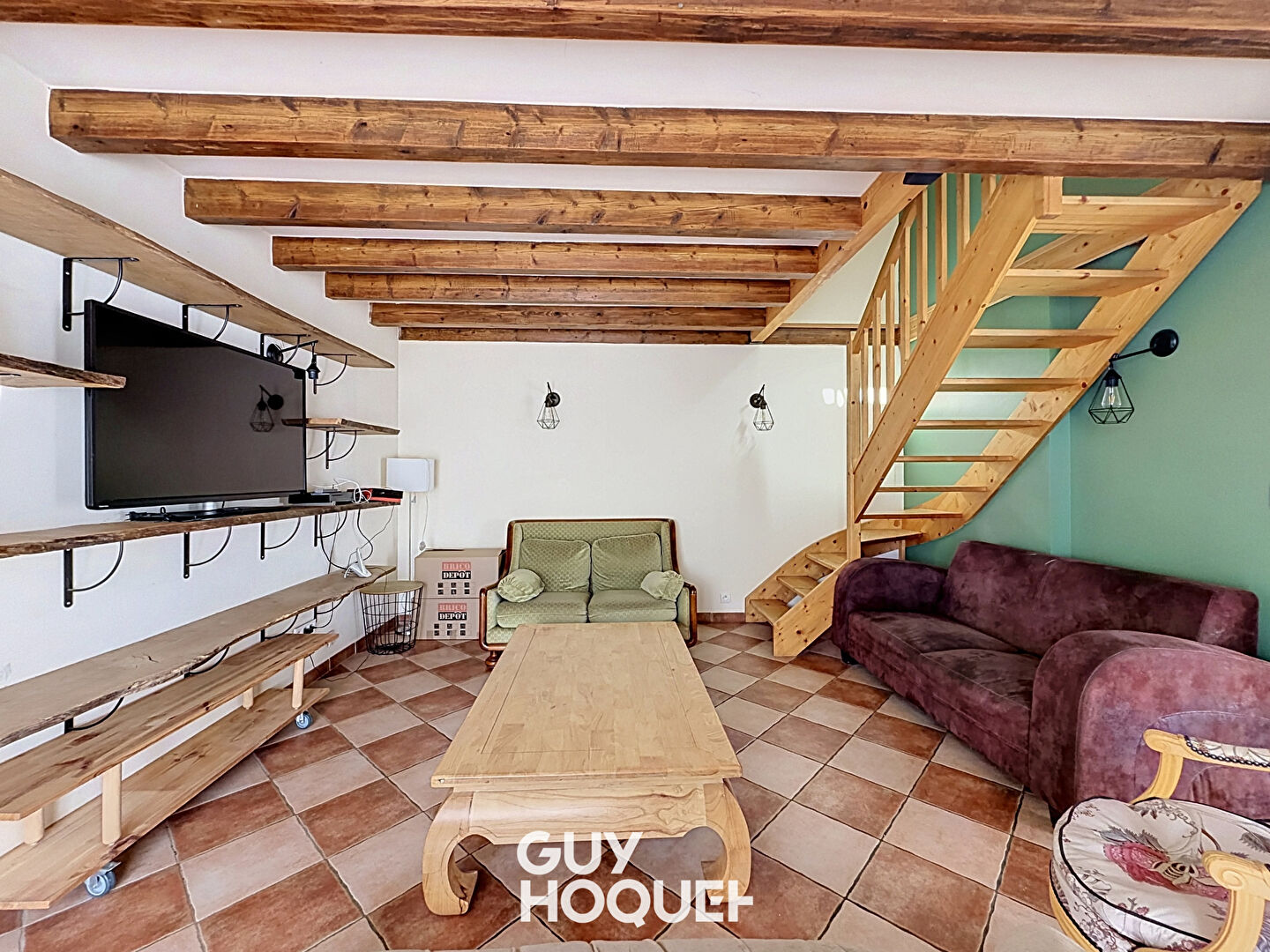 Maison Ancienne Rénovée 4 Chs + T2 indépendant et terrain de 620 m² - 69840 JULIENAS