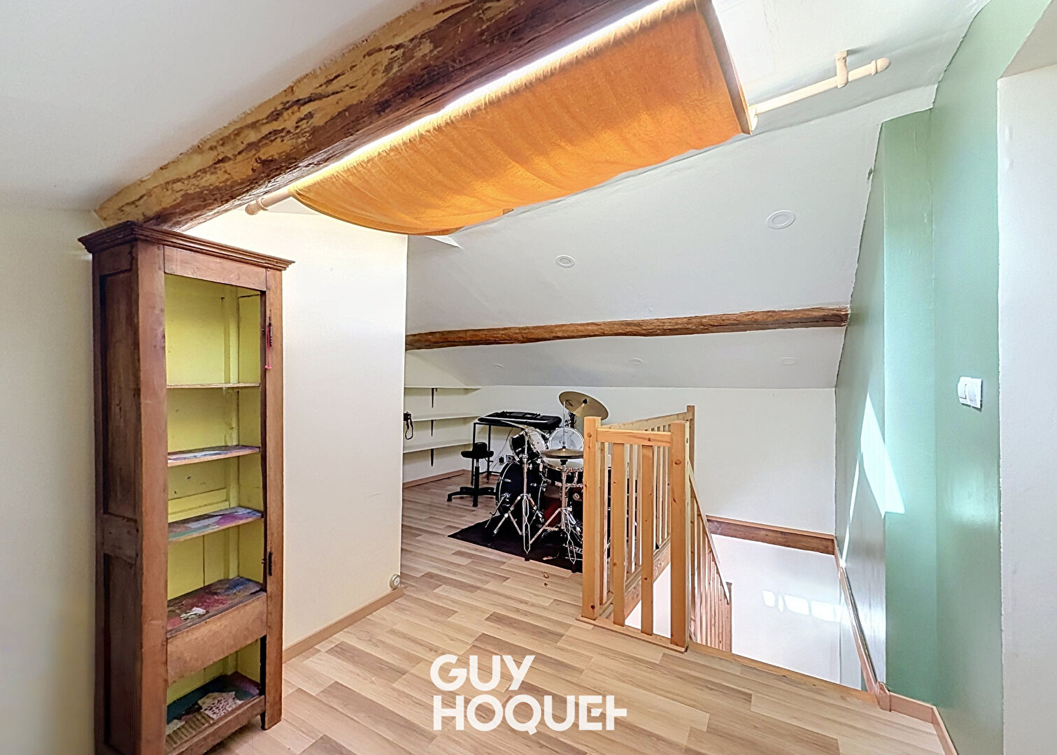 Maison Ancienne Rénovée 4 Chs + T2 indépendant et terrain de 620 m² - 69840 JULIENAS