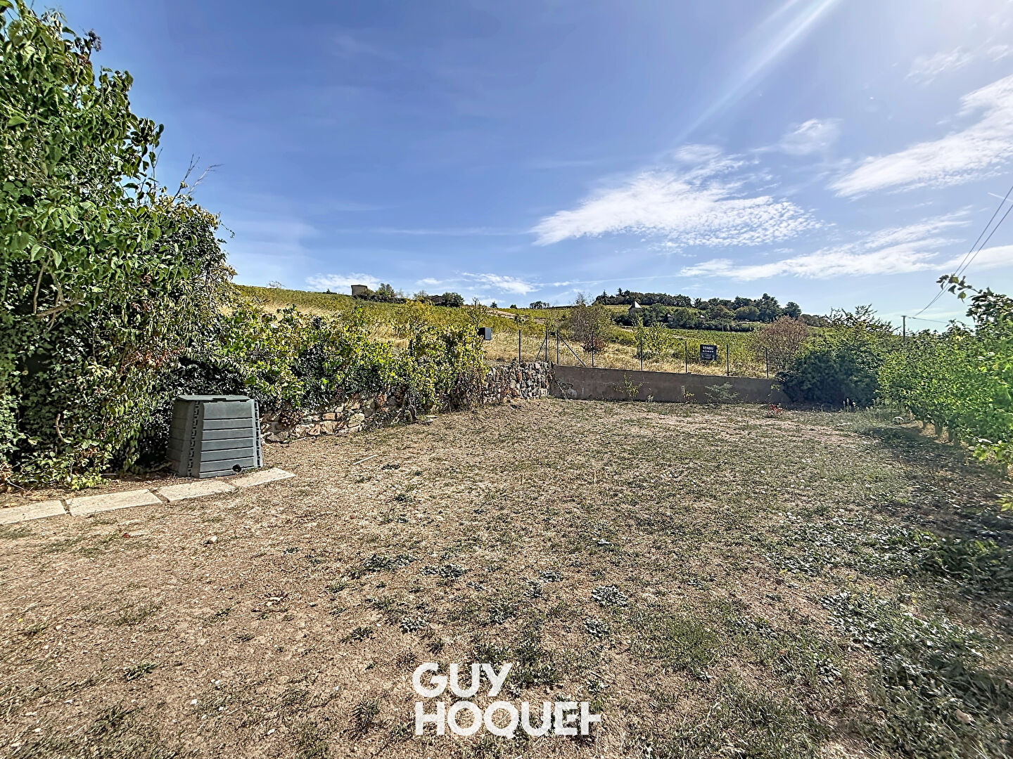 Maison Ancienne Rénovée 4 Chs + T2 indépendant et terrain de 620 m² - 69840 JULIENAS