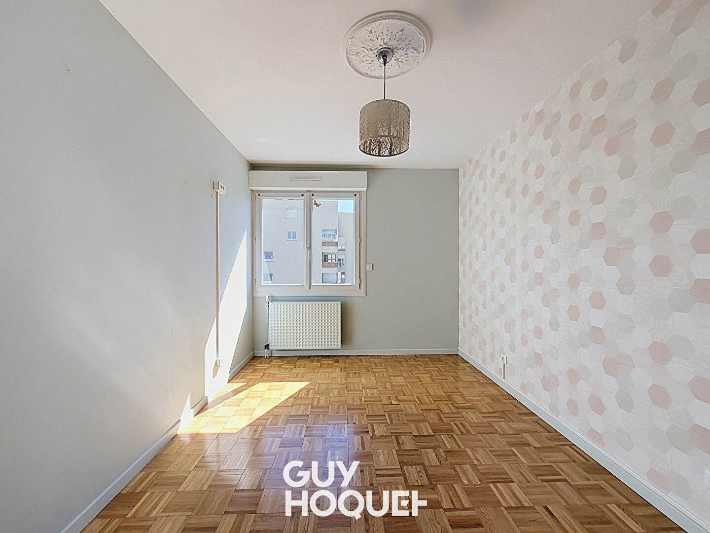 Appartement Type 3 + Garage + Cave + Parking Privatif - 71850 CHARNAY LES MACON
