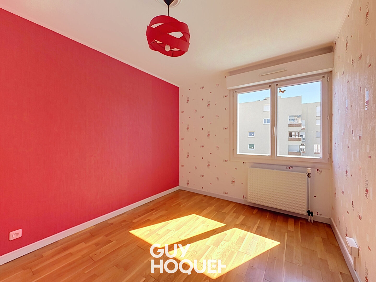 Appartement Type 3 + Garage + Cave + Parking Privatif - 71850 CHARNAY LES MACON