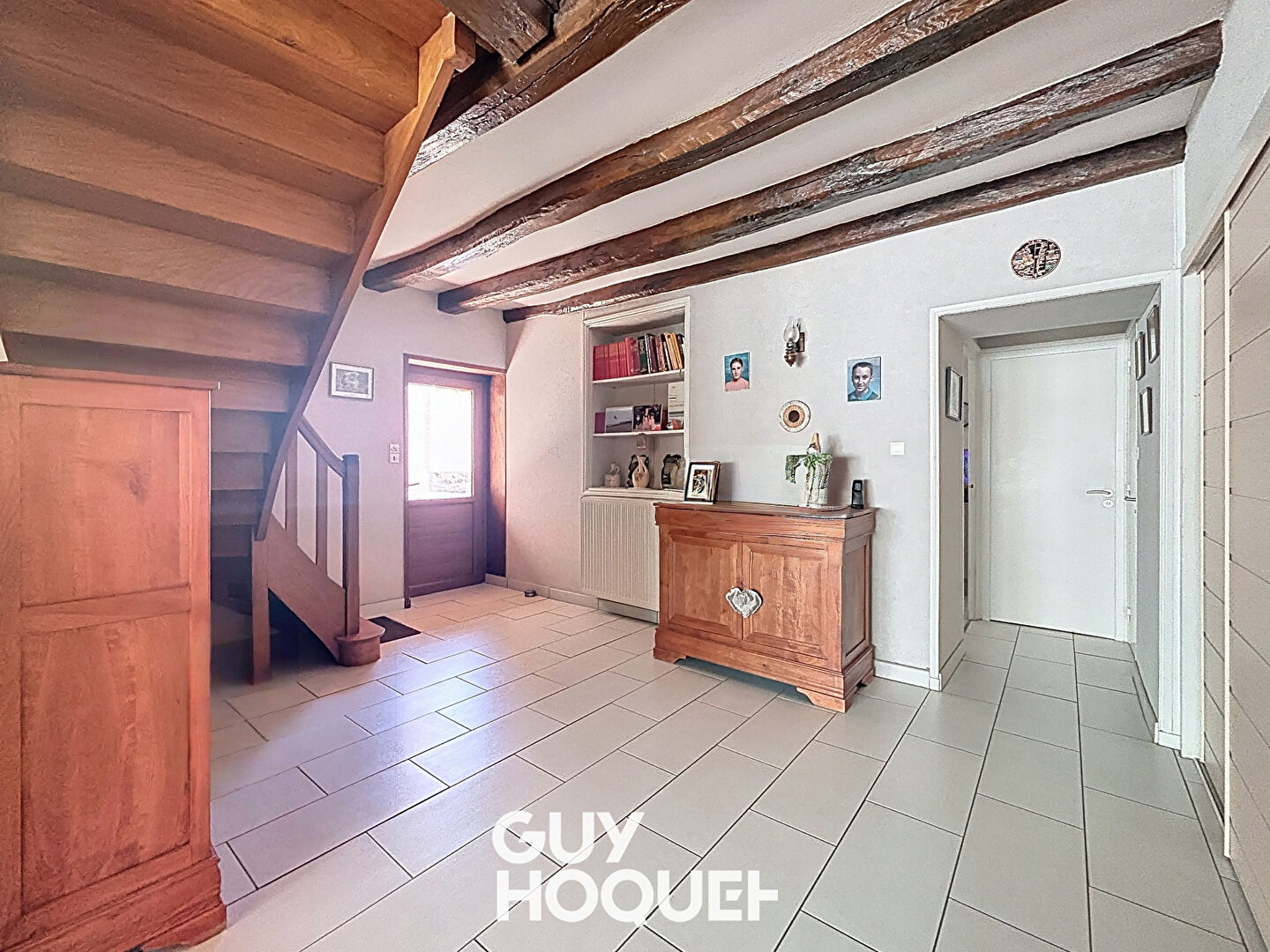 Charmante Maison à vendre de 3 Chambres, Possibilité logement indépendant, Dépendances - 71570 LA CHAPELLE DE GUINCHAY