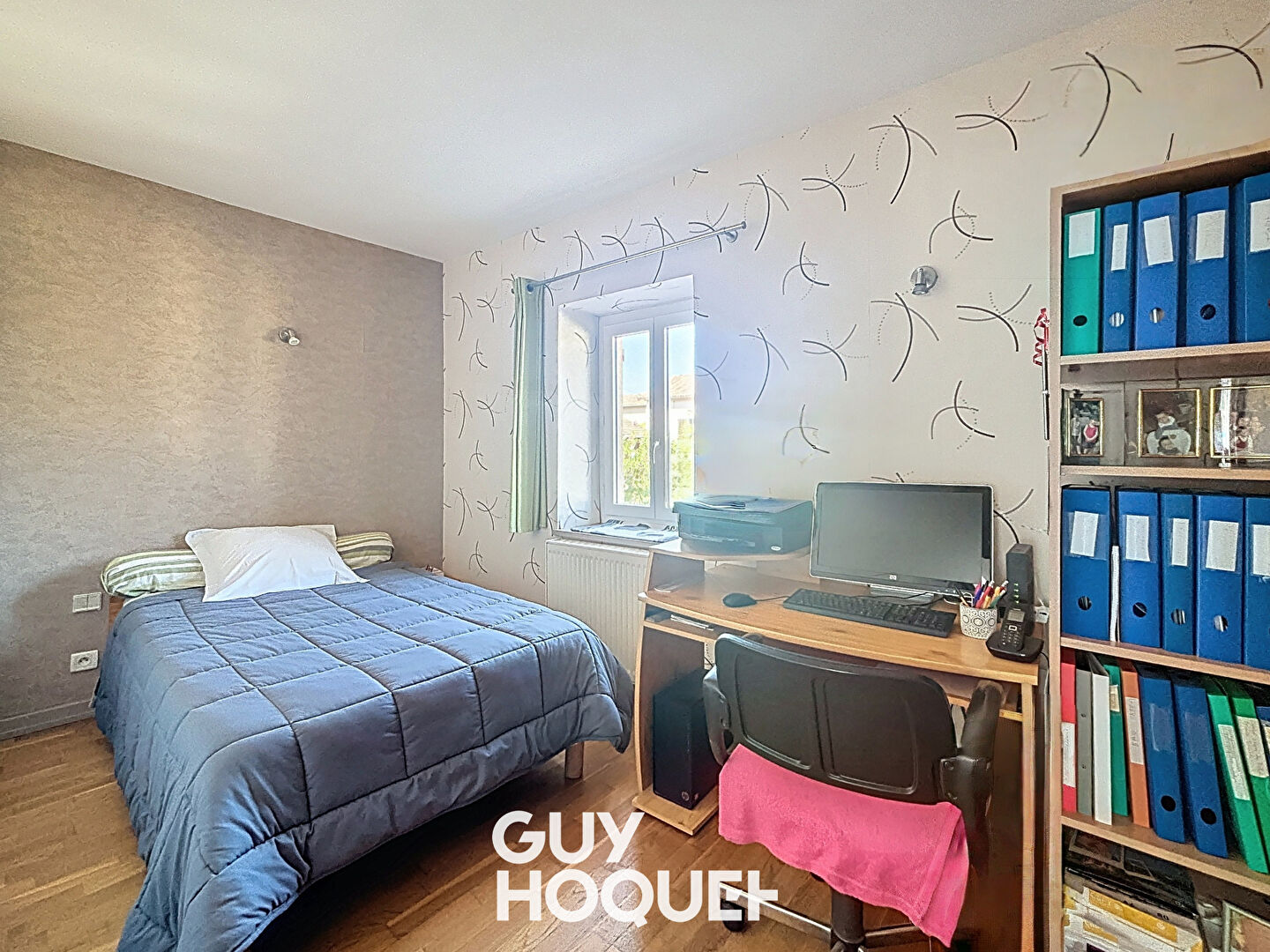 Charmante Maison à vendre de 3 Chambres, Possibilité logement indépendant, Dépendances - 71570 LA CHAPELLE DE GUINCHAY
