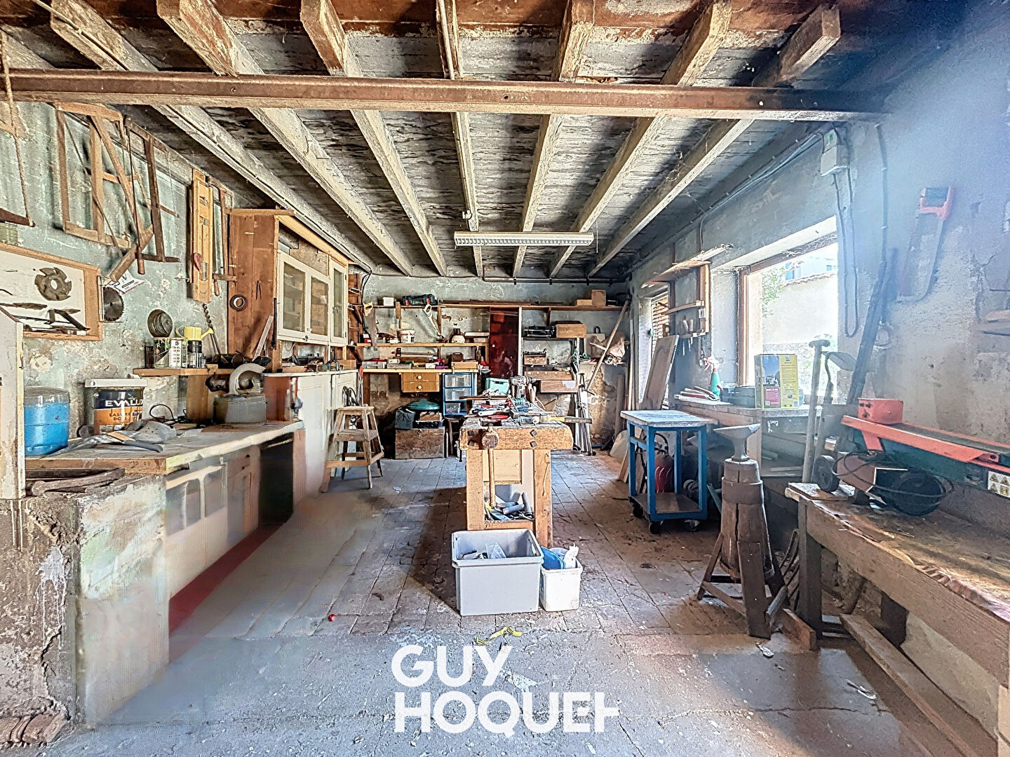 Charmante Maison à vendre de 3 Chambres, Possibilité logement indépendant, Dépendances - 71570 LA CHAPELLE DE GUINCHAY