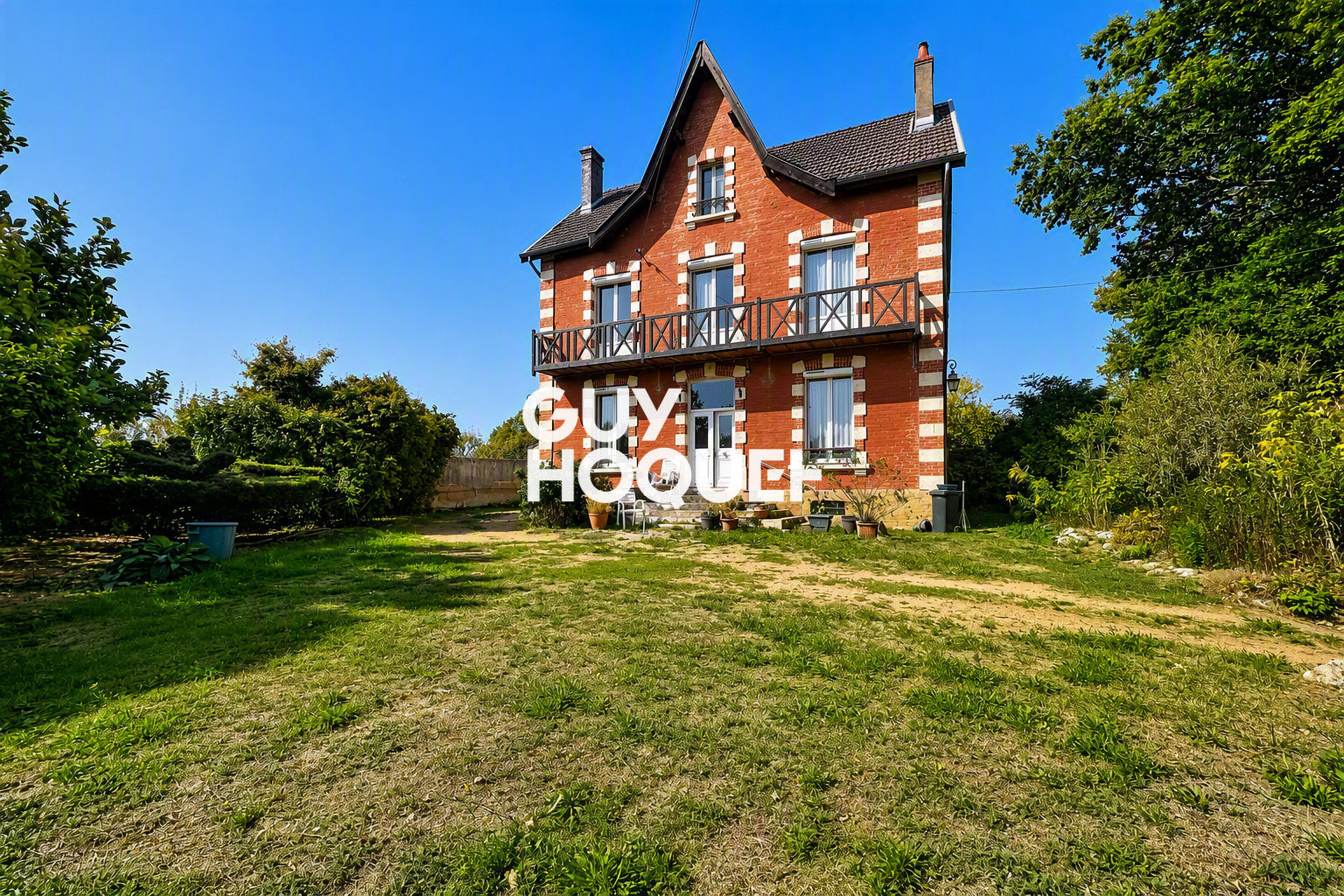 Maison 7 pièces 151 m² · à La Chapelle de Guinchay · 151 m² · 275 000 €