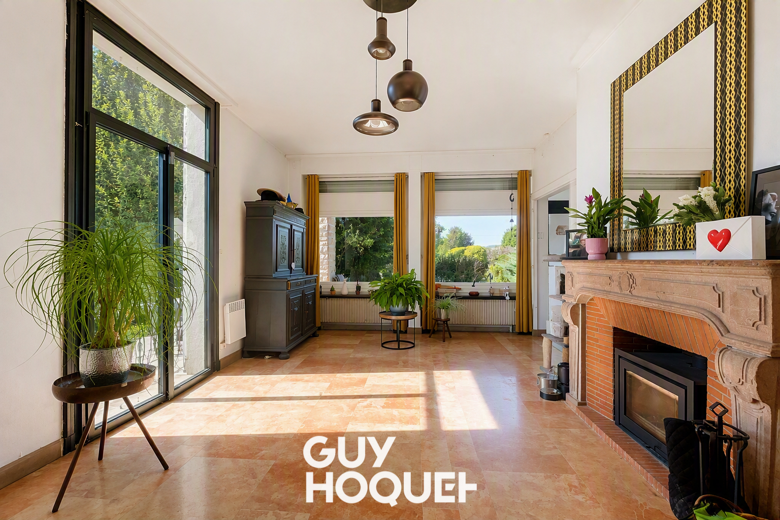Maison 6 pièces 134 m² · à La Chapelle-de-Guinchay · 133,7 m² · 285 000 €