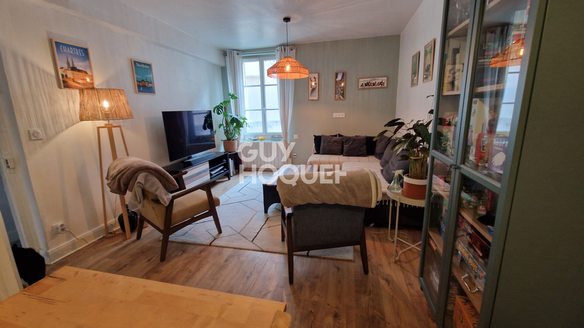 CHARTRES Hyper centre