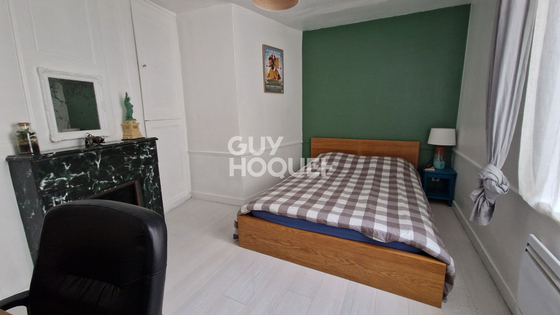 CHARTRES Hyper centre