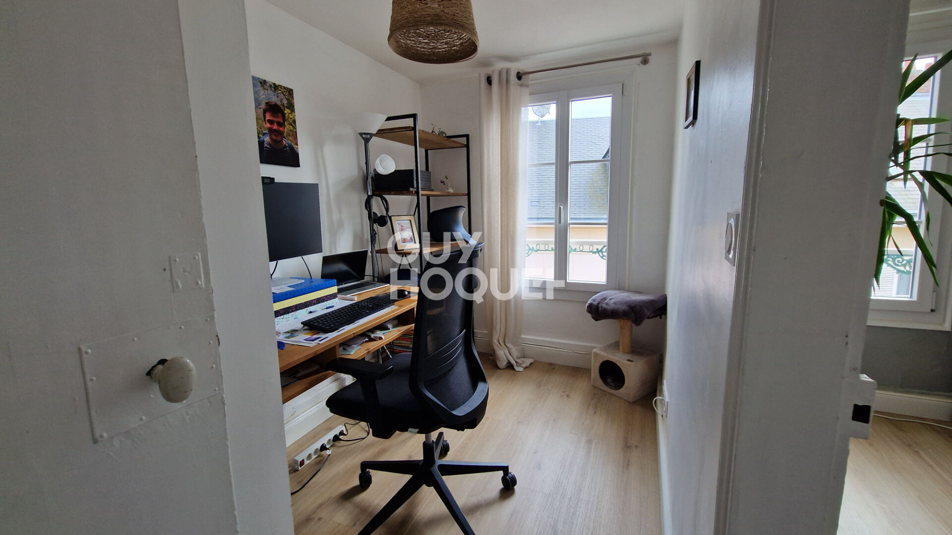 CHARTRES Hyper centre