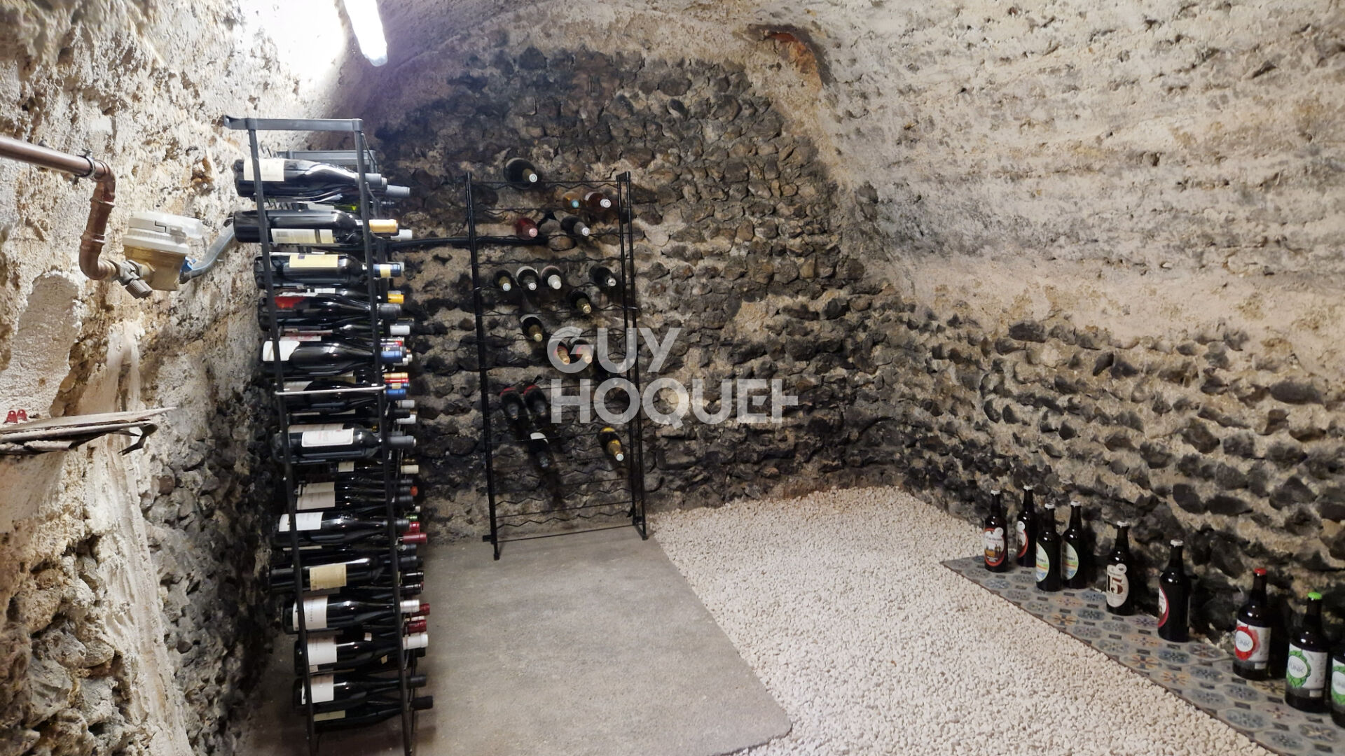 CHARTRES Hyper centre