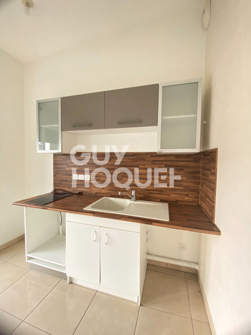 CHARTRES - T3 Place des Épars