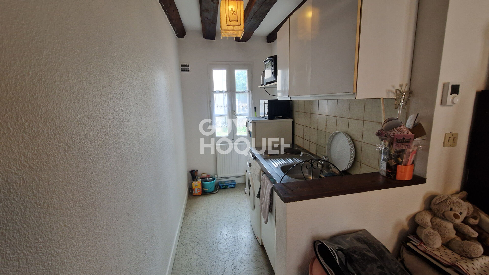 Chartres, studio centre ville.