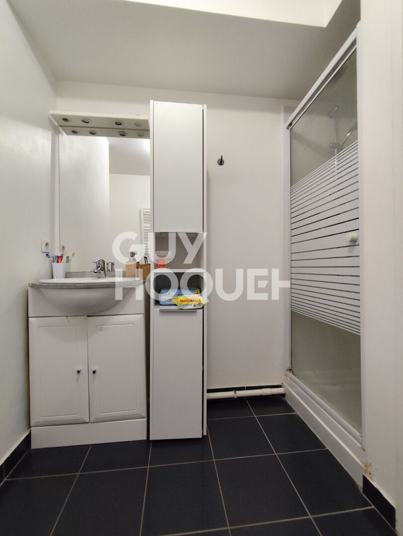 Appartement 2 pièce(s) avec terrasse