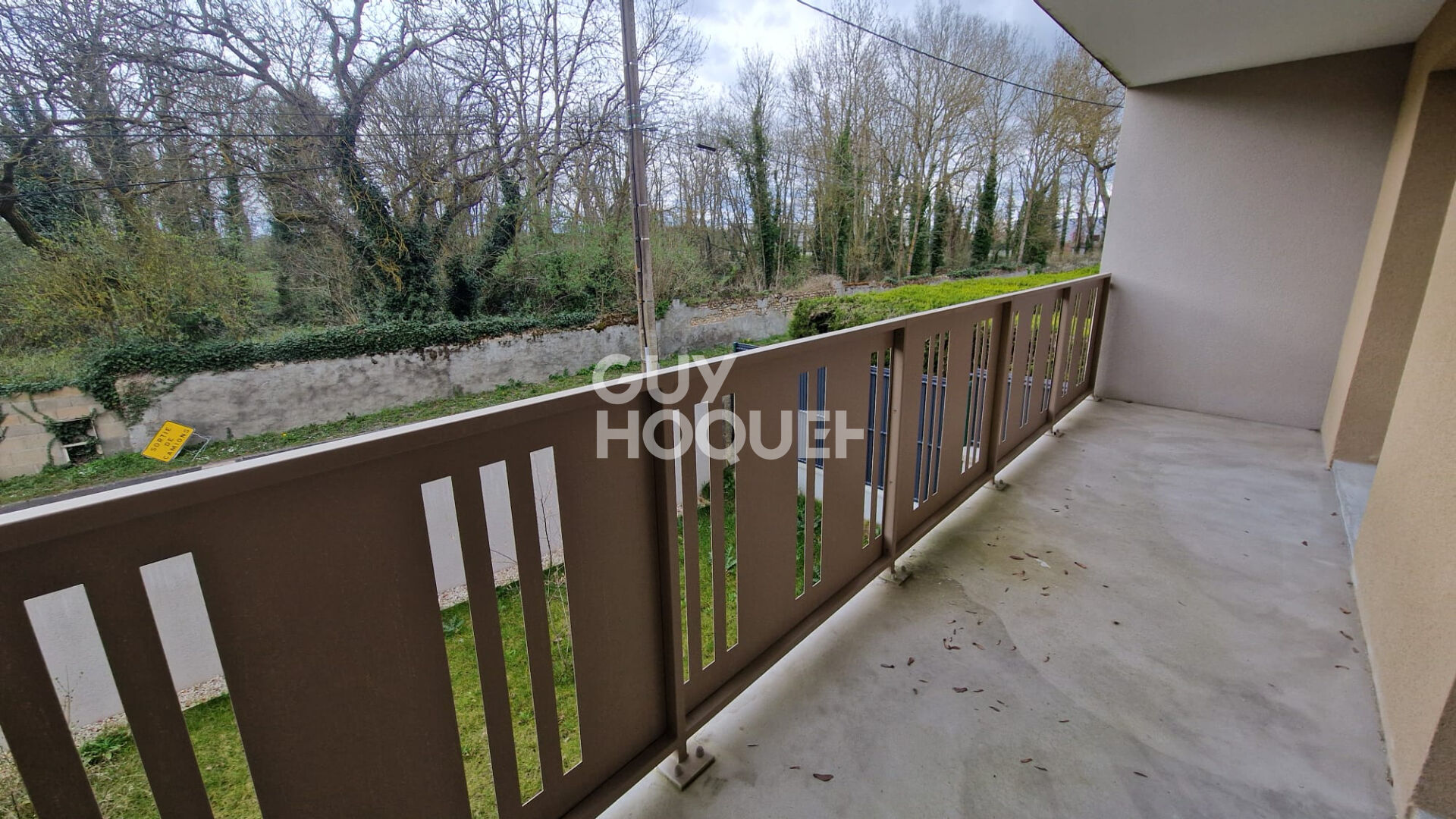 AGGLO CHARTRES - Beau T3 avec balcon dans résidence récente