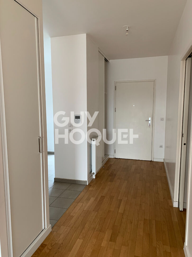 Appartement 2 pièce(s) de 61.70 m2