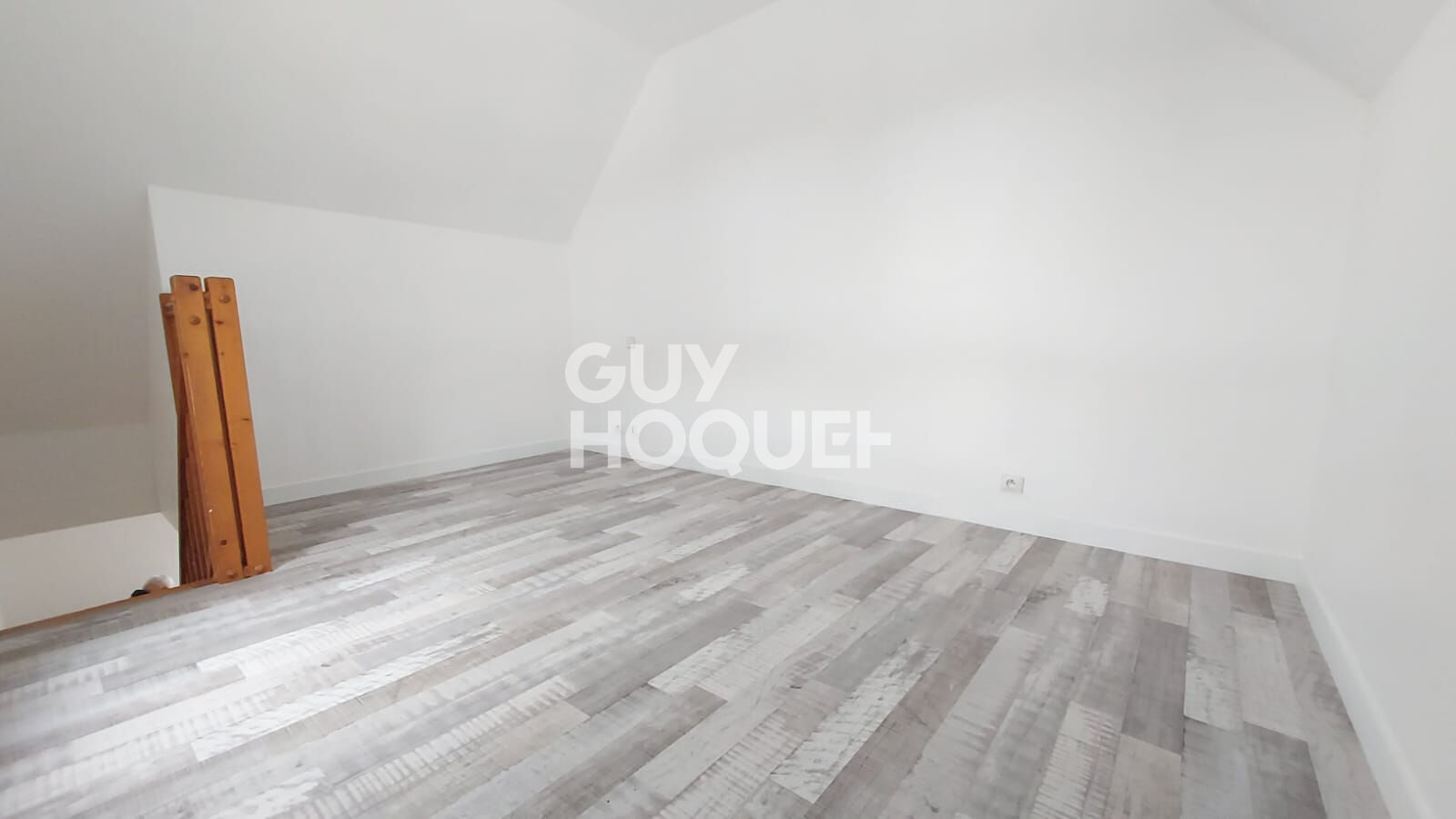 Chartres T2  en duplex de 32.72 m2